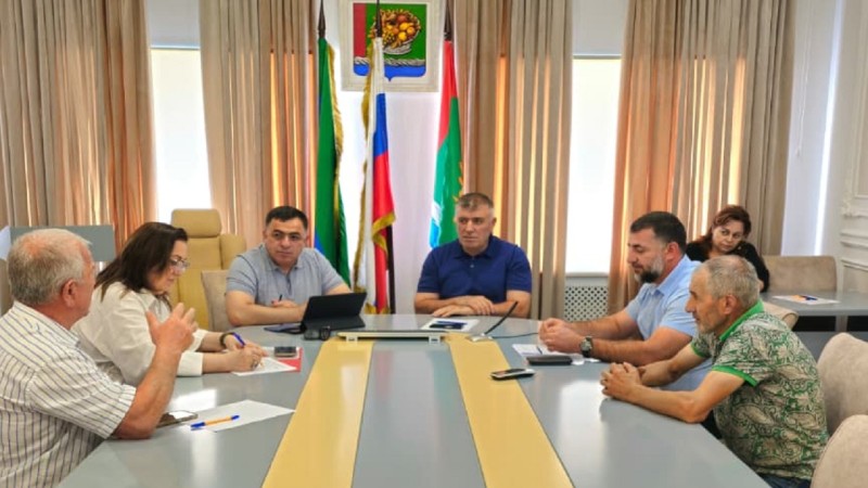 Председатель Комитета провел выездной прием граждан в Магарамкентском районе