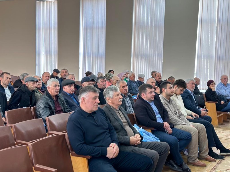 Председатель Комитета ознакомился с ходом проведения ветеринарных мероприятий на землях отгонного животноводства