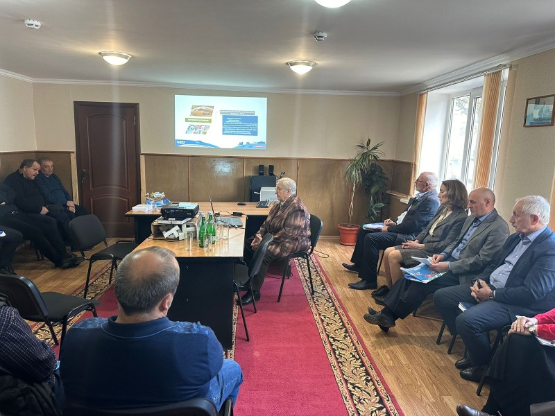 В Карабудахкенте состоялся семинар по птицеводству