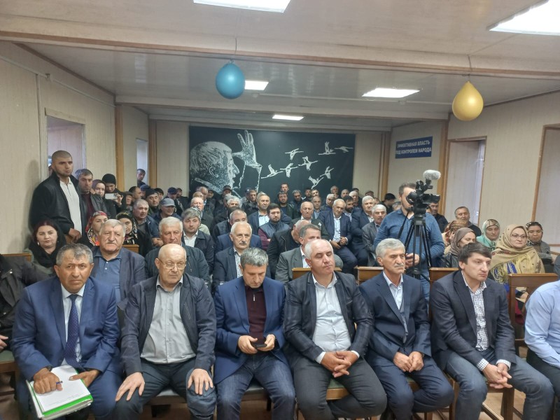 Вопросы социально-экономического развития обсудили в Тляратинском, Цунтинском районах и Бежтинском участке