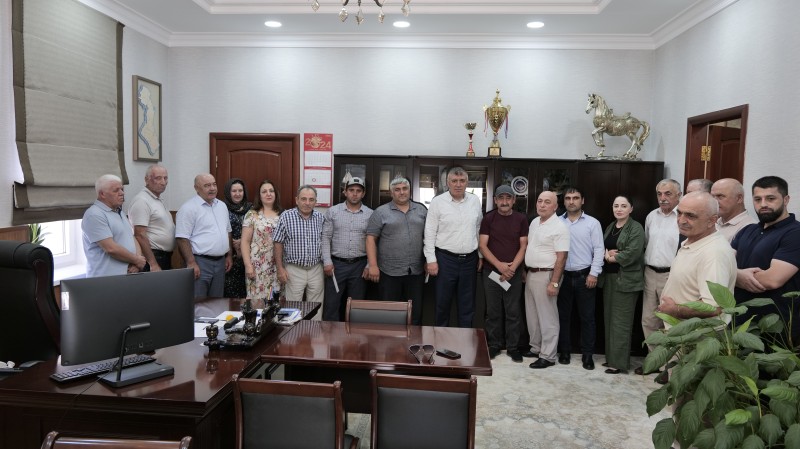 В Комитете по ветеринарии РД состоялись проводы контрактников на СВО