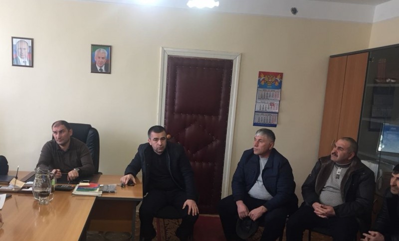 Работники Комитета встретились с жителями с. Какашура
