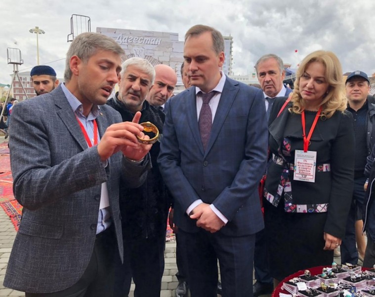 Председатель Комитета по ветеринарии принимает участие в праздновании 200-летия Грозного