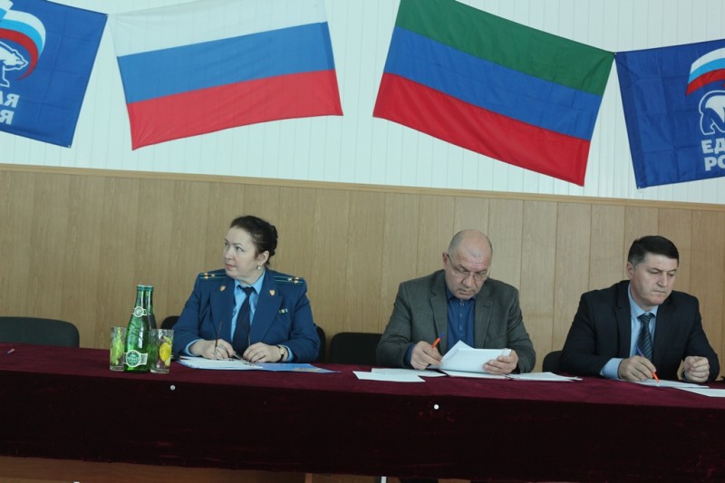 Совещание в Курахском районе