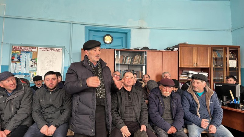 Рабочая поездка председателя Комитета в Лакский район