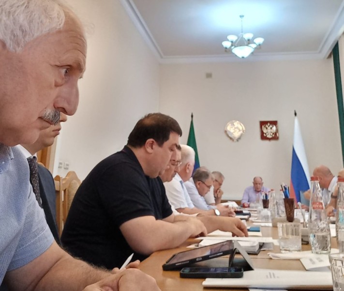 В Правительстве Дагестана обсудили вопросы повышения качества пищевых продуктов, поставляемых в учреждения республики