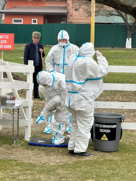 В Чеченской Республике провели межведомственные тренировочные учения по локализации и ликвидации условного очага сибирской язвы