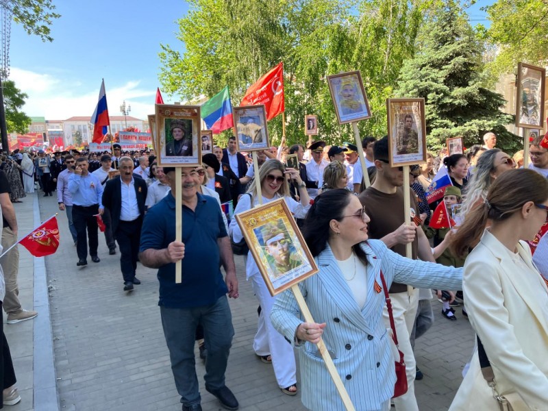 Специалисты ветеринарной службы приняли участие в акции «Бессмертный полк»