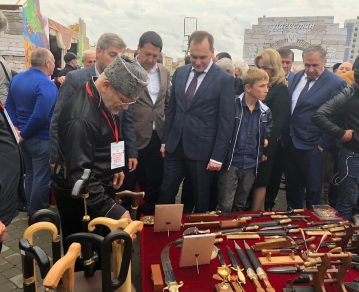 Председатель Комитета по ветеринарии принимает участие в праздновании 200-летия Грозного