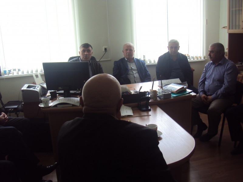 Проведено выездное совещание в Магарамкентском районе